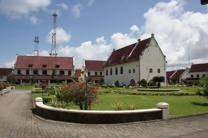 Fort Rotterdam, Famous Historical Tourist Destination in Makassar