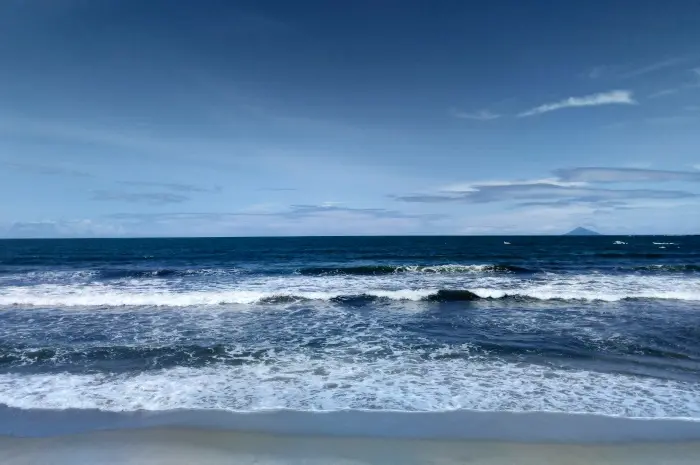 Carita Anyer Beach, Exotic Coastal Destination in Pandeglang