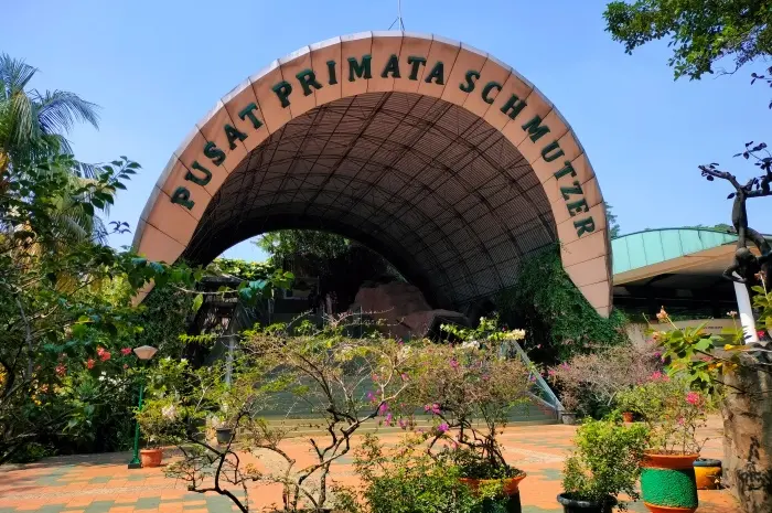 Ragunan Zoo, A Favorite Educational Tourism Destination in Jakarta